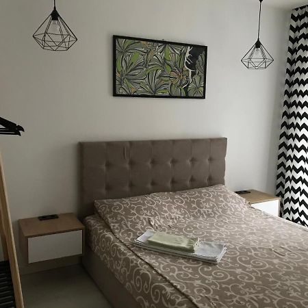 Two Level Appartment In The Centre Of リヴィウ エクステリア 写真